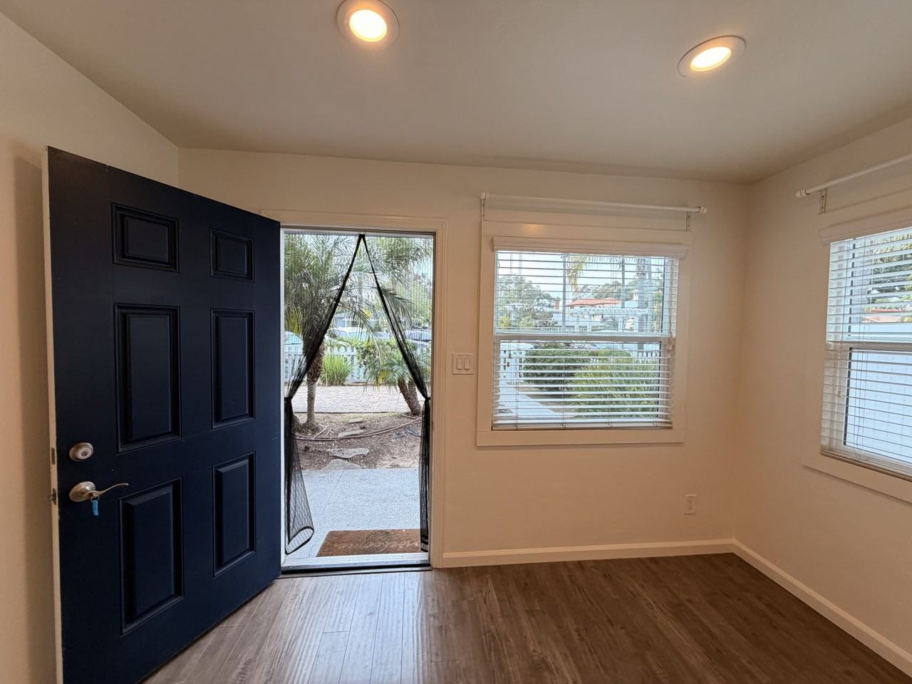 161 D Avenue - Photo 7 of 40