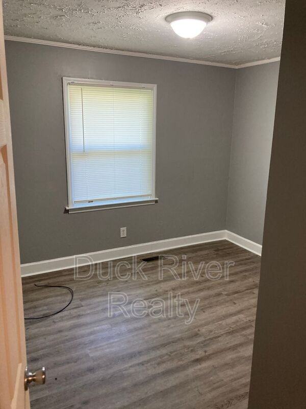 206 Lee Dr - Photo 6 of 14