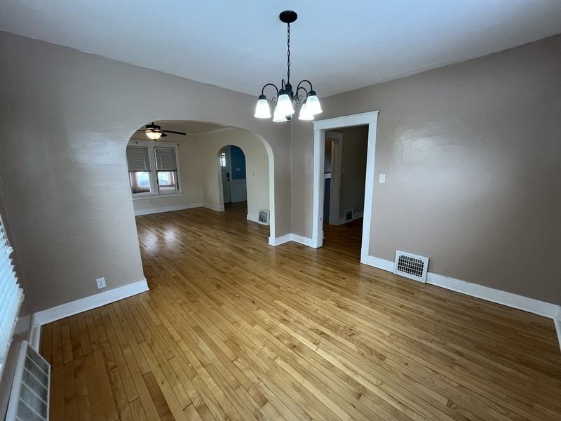 713 N 5th St - Photo 4 of 18