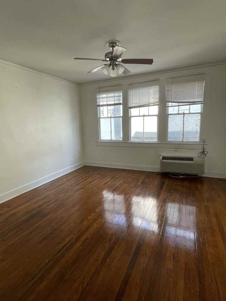 1617 Foucher St. - Photo 4 of 10