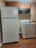 featured image of 320 S Cleburn St