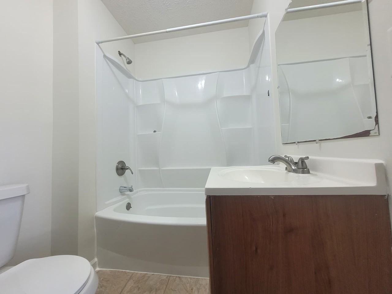 320 S Cleburn - Photo 7 of 8