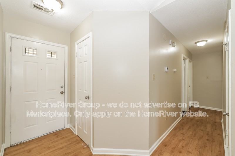 3440 Lakehurst Cv - Photo 2 of 19