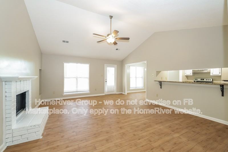 3440 Lakehurst Cv - Photo 3 of 19