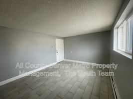 featured image of 1676 Hanover St #104
