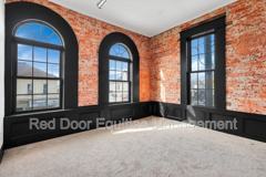 530 1/2 N Columbus St - Photo 1 of 1