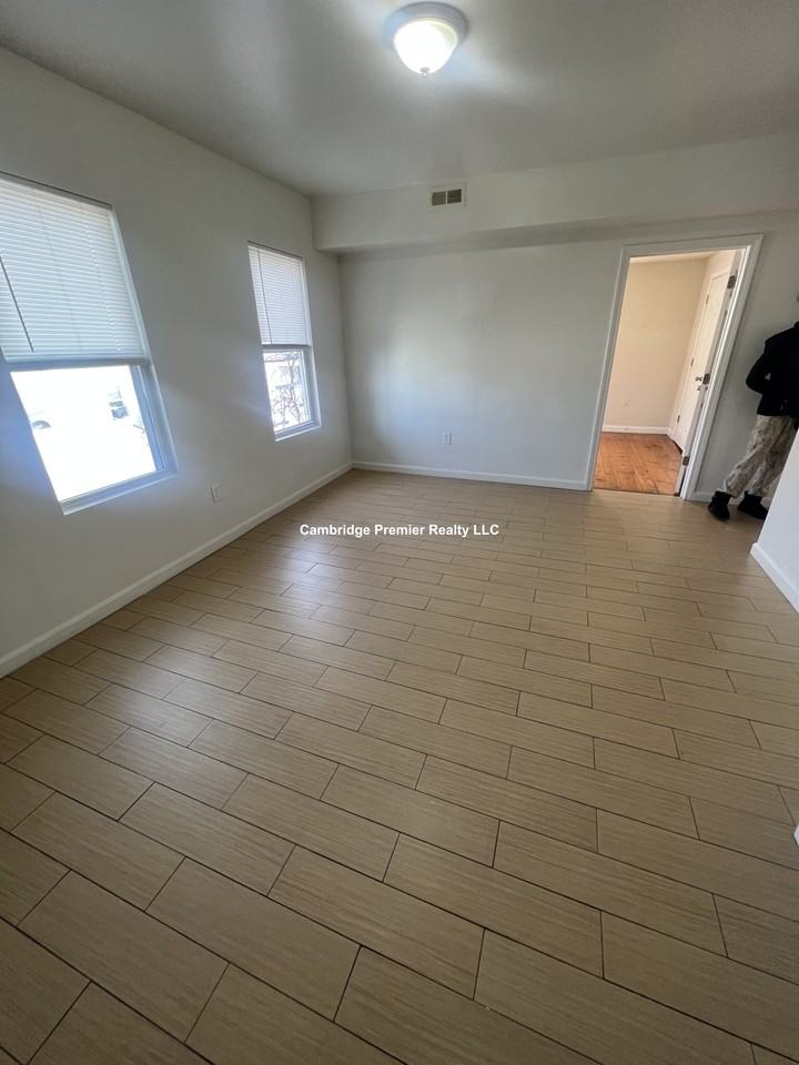 Union St #2 - Photo 2 of 11