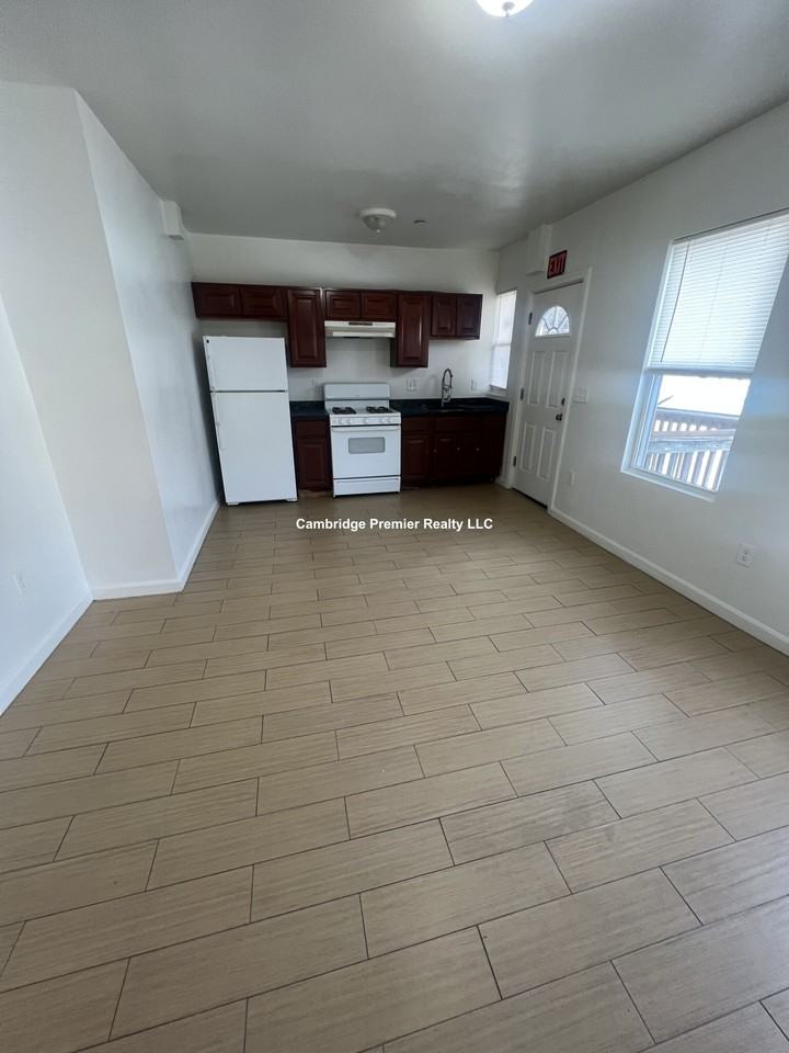 Union St #2 - Photo 6 of 11