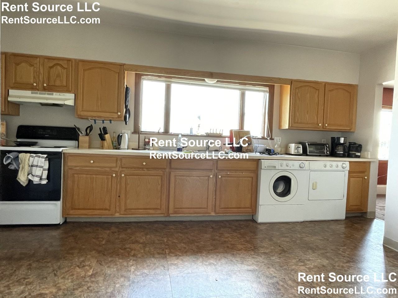 325 Main St #3 - Photo 6 of 20