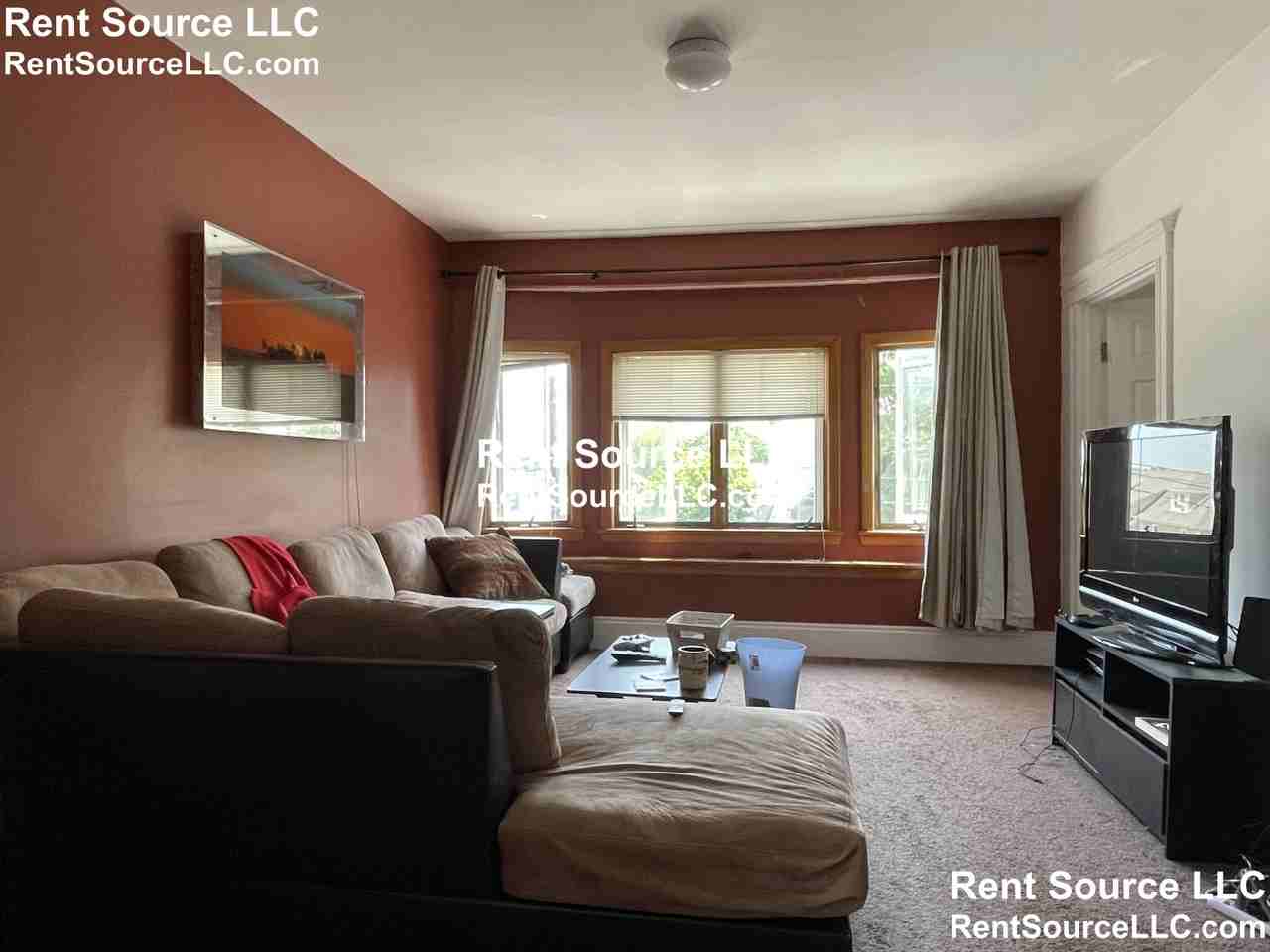 325 Main St #3 - Photo 7 of 20