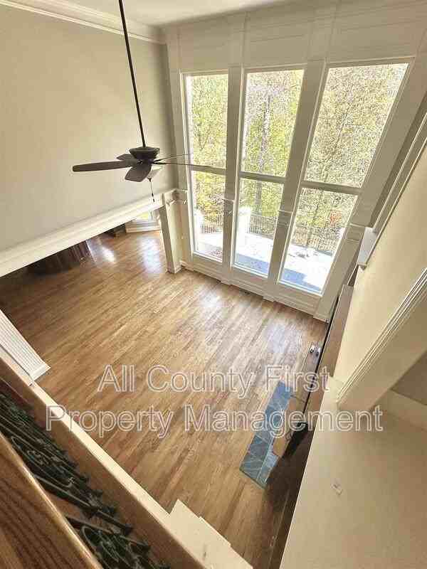 4002 Moheb St Sw - Photo 6 of 34