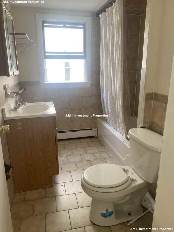 College Ave #1 - Photo 4 of 4