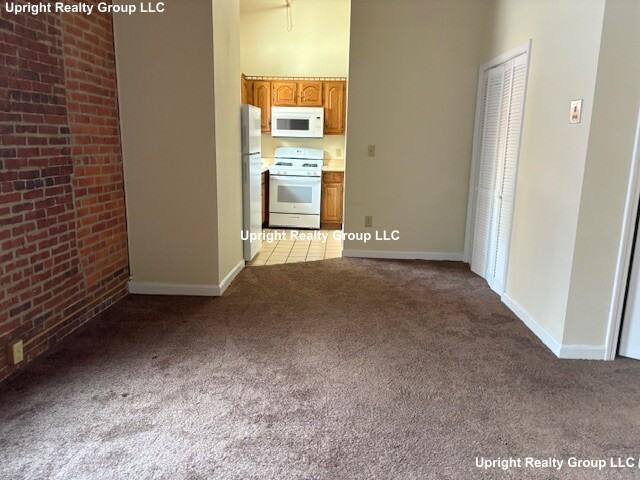 Washington St #101P - Photo 3 of 8