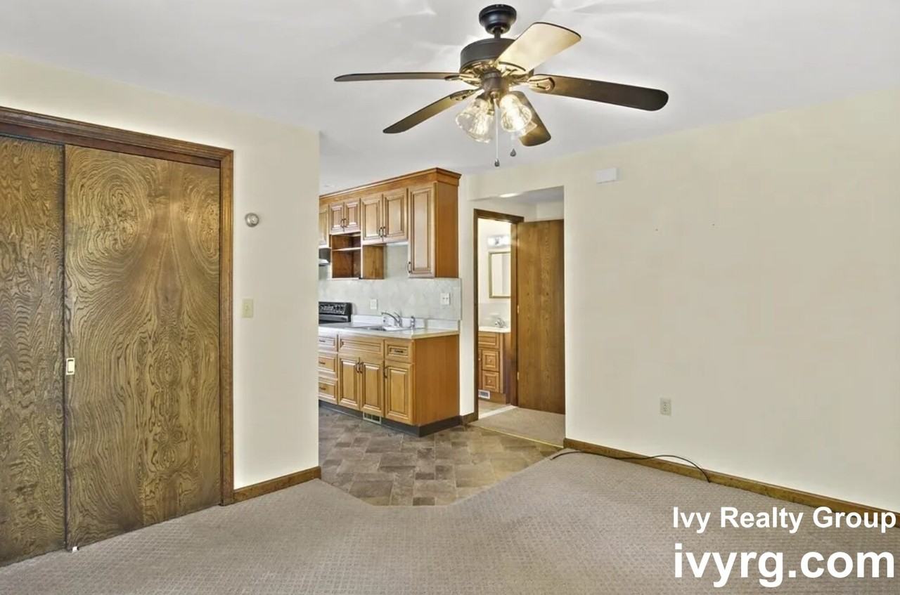 45 Nashua St #3 - Photo 7 of 9