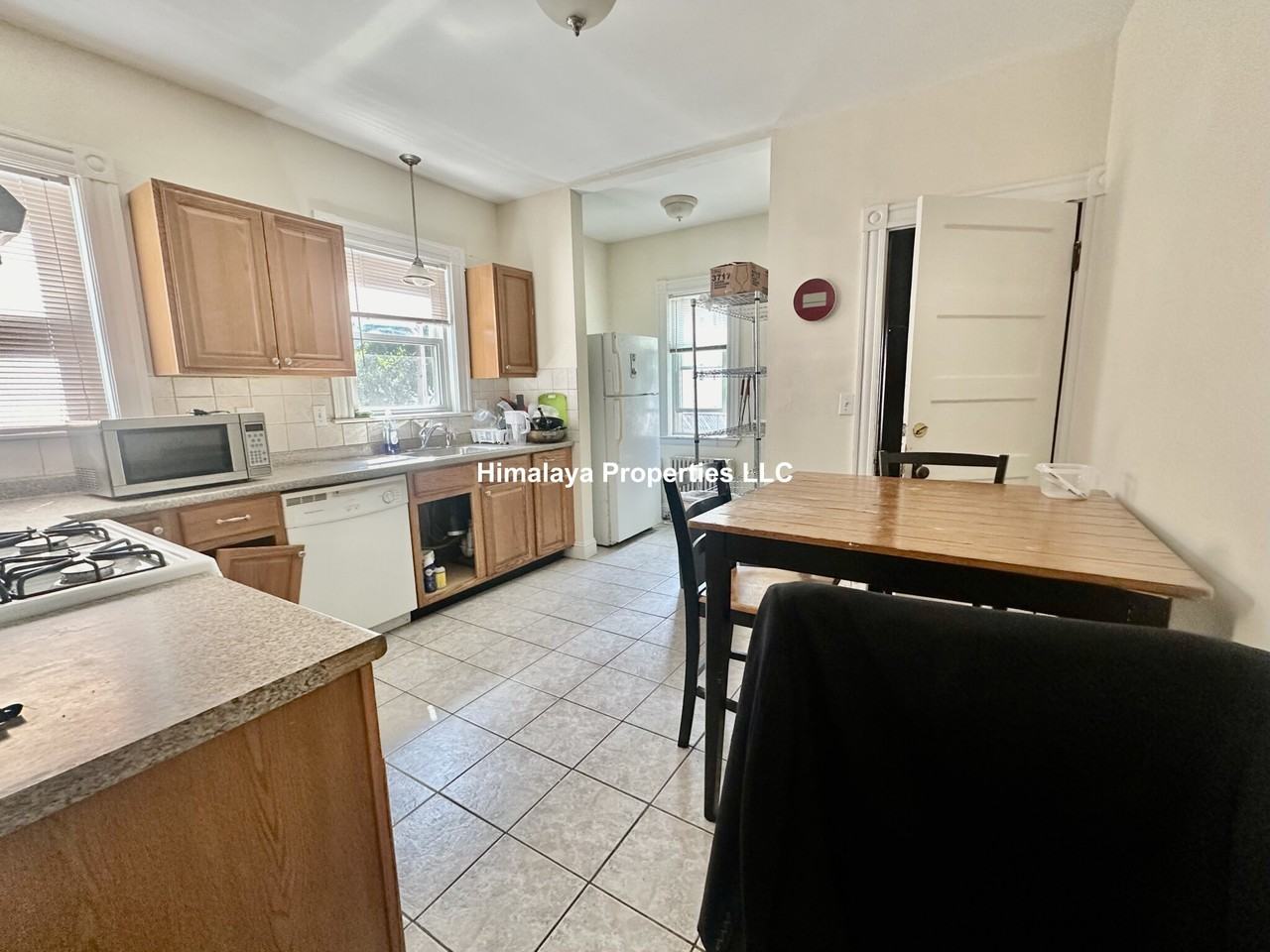 42 Bromfield Rd #1 - Photo 2 of 8