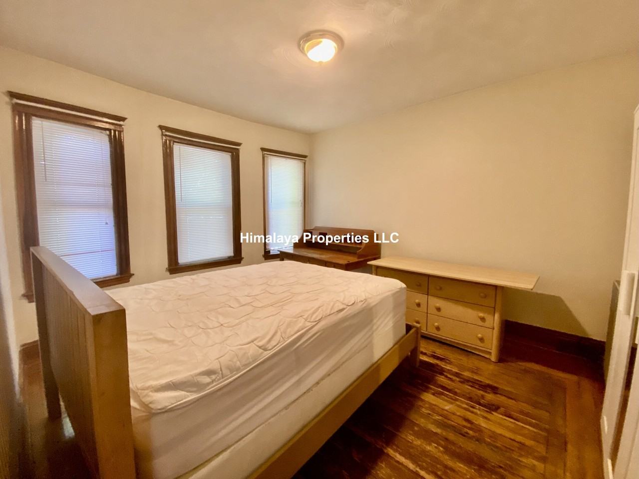 42 Bromfield Rd #2 - Photo 5 of 9