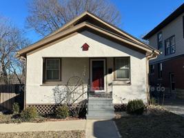 featured image of 2535 Charlotte St