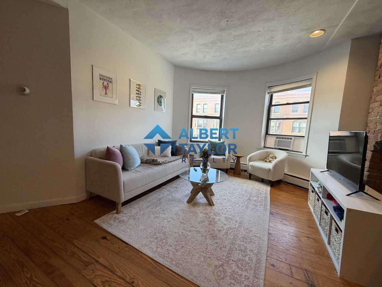 610 Columbus Ave #5 - Photo 3 of 14