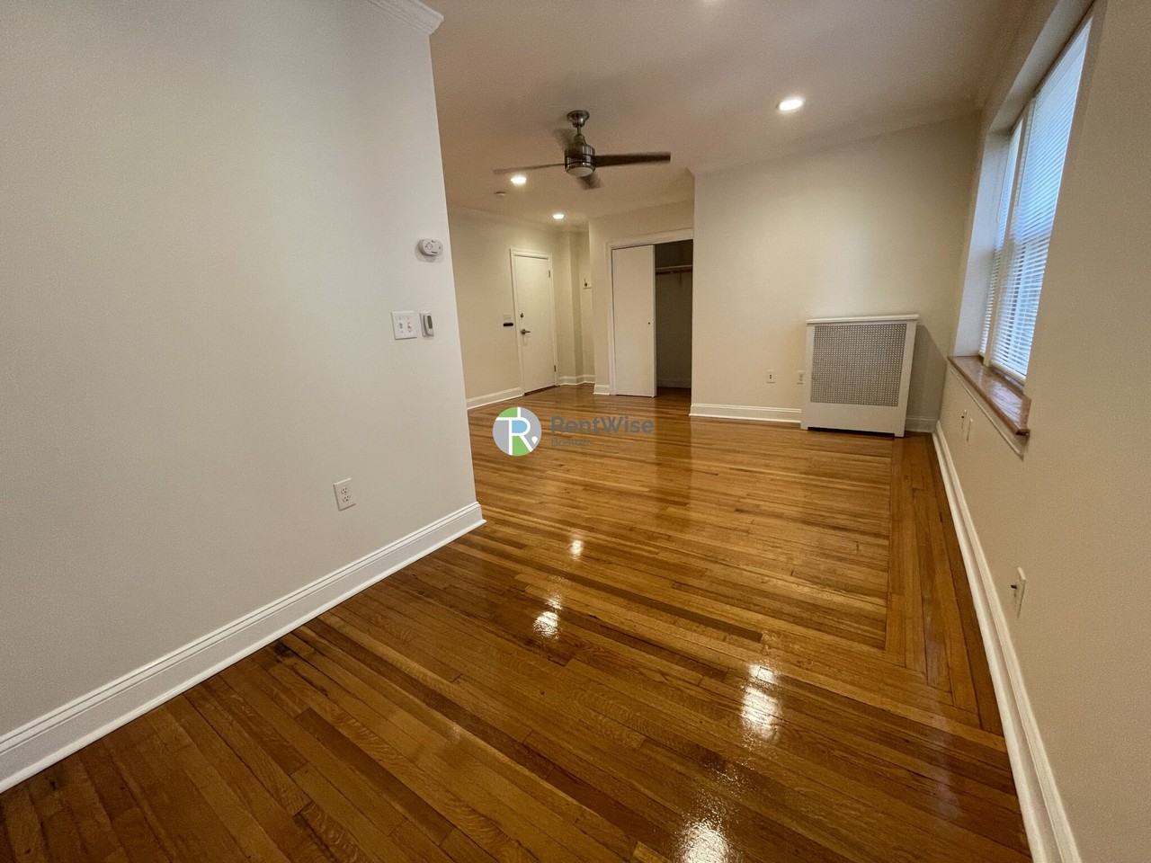 96 Washington St #12A - Photo 4 of 15