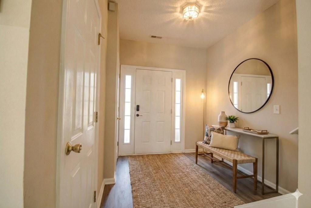 1621 River Main Ct - Photo 2 of 15