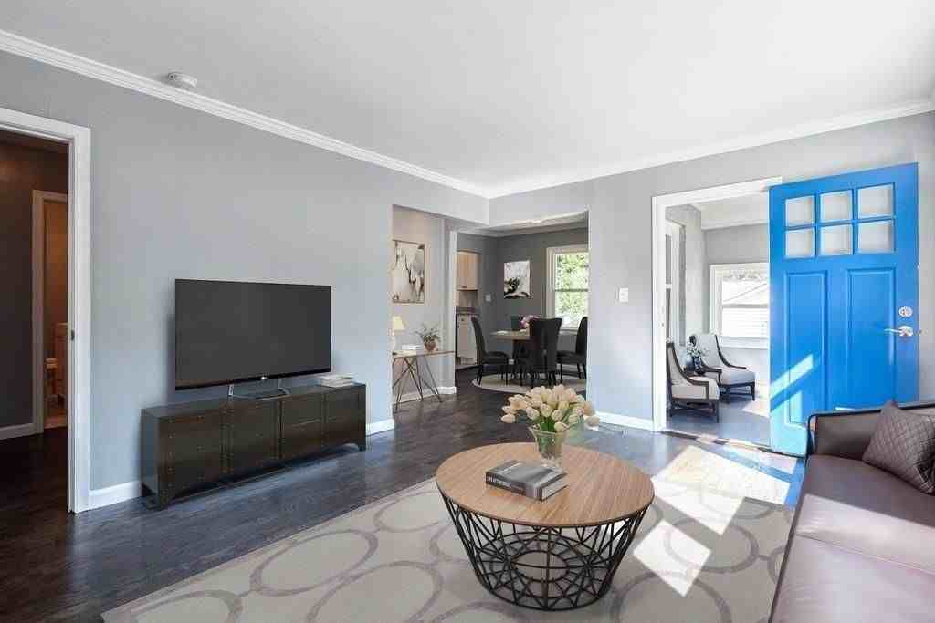 120 Burbank Dr Nw - Photo 3 of 23