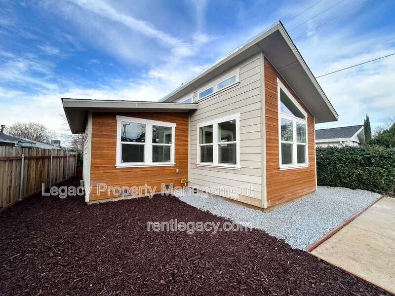 10753 Oakton Way - Photo 2 of 13