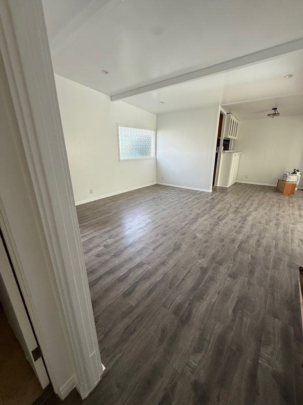 19516 Stagg St - Photo 5 of 19