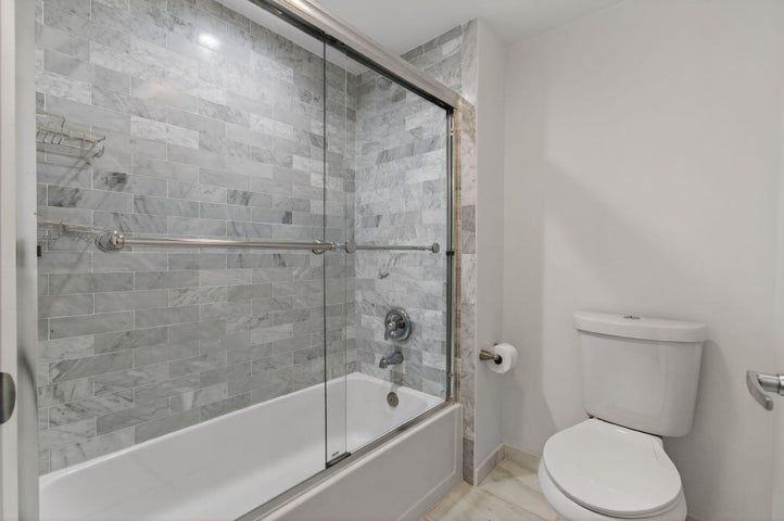 8536 Casa Del Lago - Photo 5 of 14