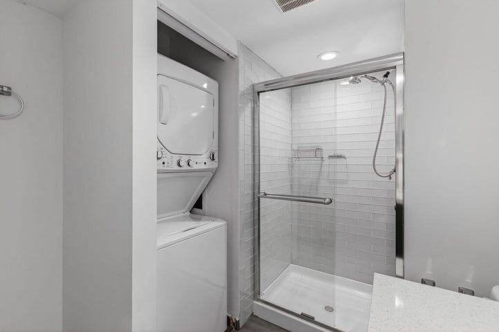 8536 Casa Del Lago - Photo 6 of 14