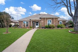 2522 Crestedge Dr - Photo 1 of 1