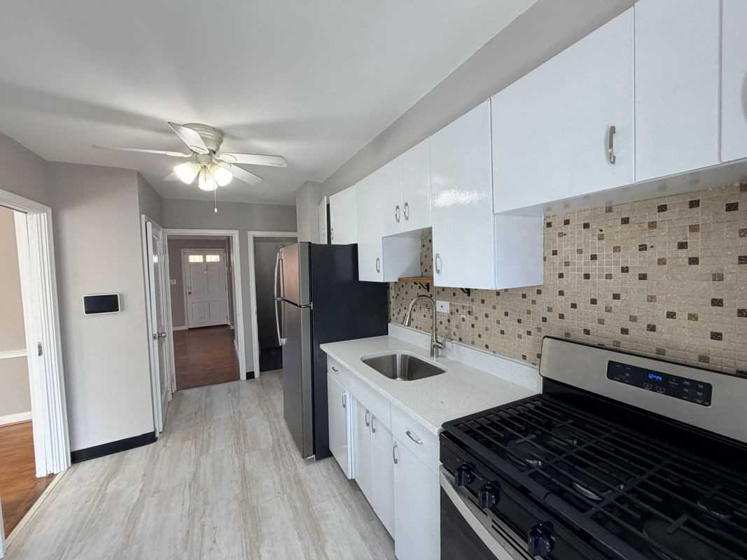 1917 Burnwood Rd - Photo 4 of 22