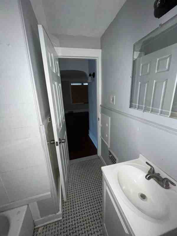 5520 Haverhill St - Photo 4 of 12