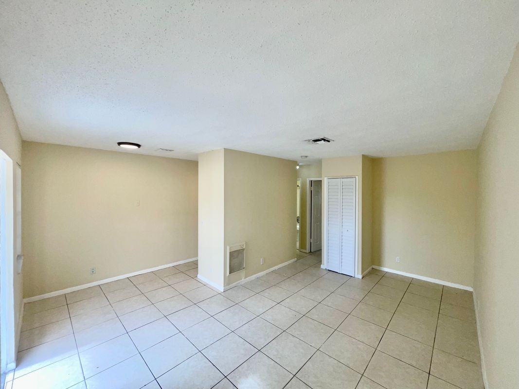 1522 S N St ##6 - Photo 4 of 8