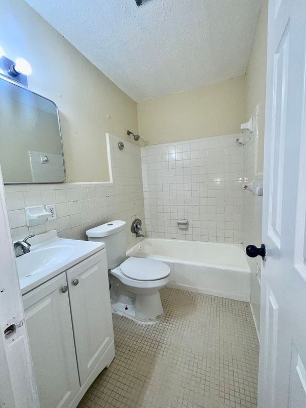 1522 S N St ##6 - Photo 5 of 8