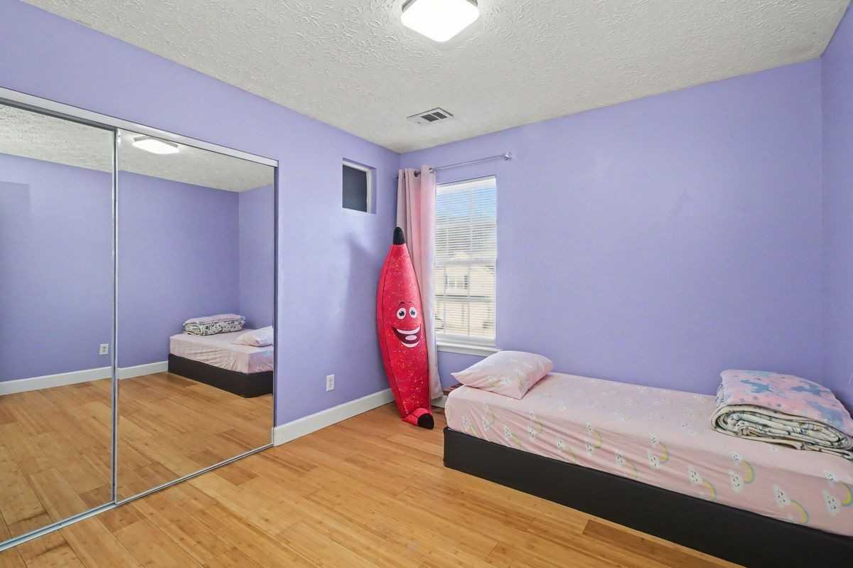 151 Ilex Dr - Photo 6 of 47