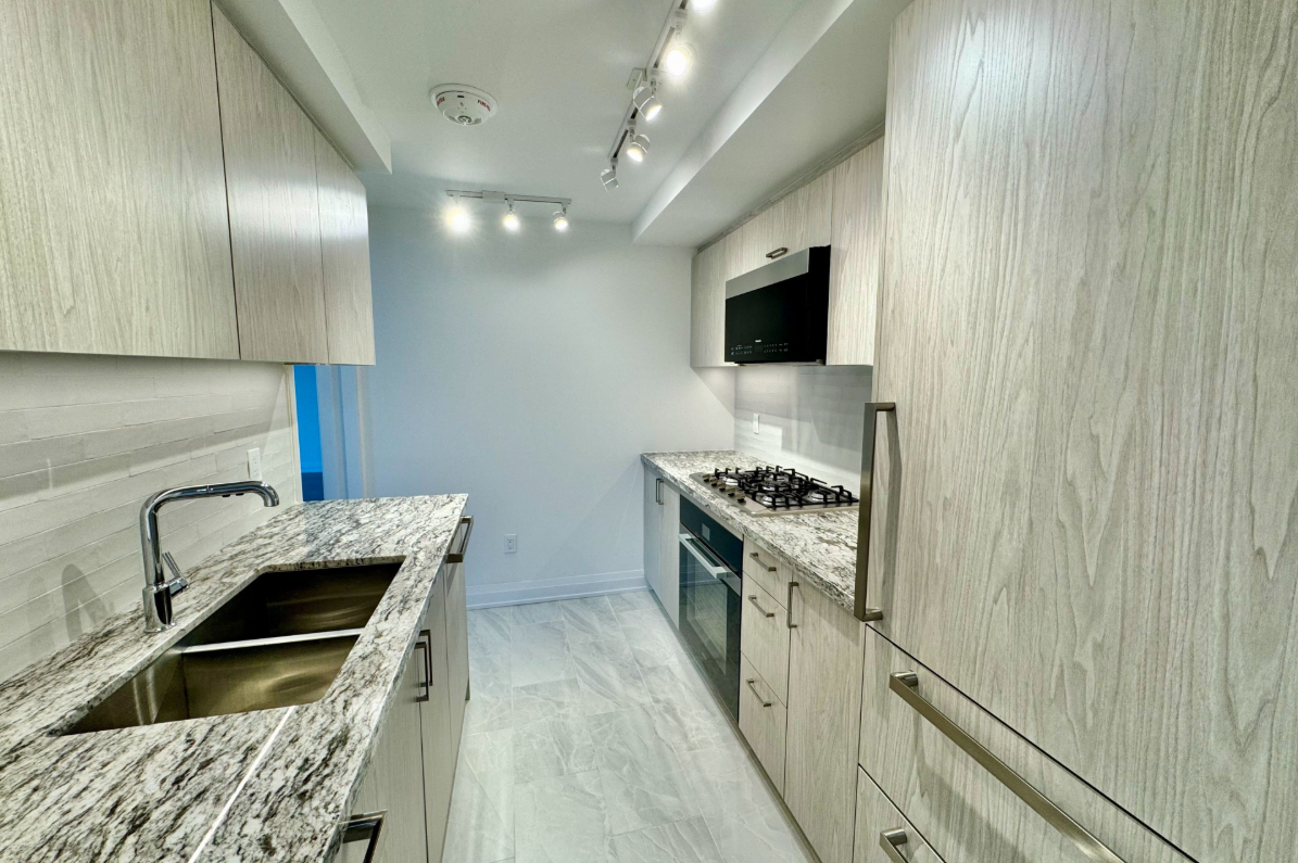 505 Glencairn Avenue #319 - Photo 4 of 10