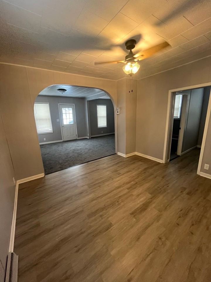 924 N Stevens St - Photo 6 of 17