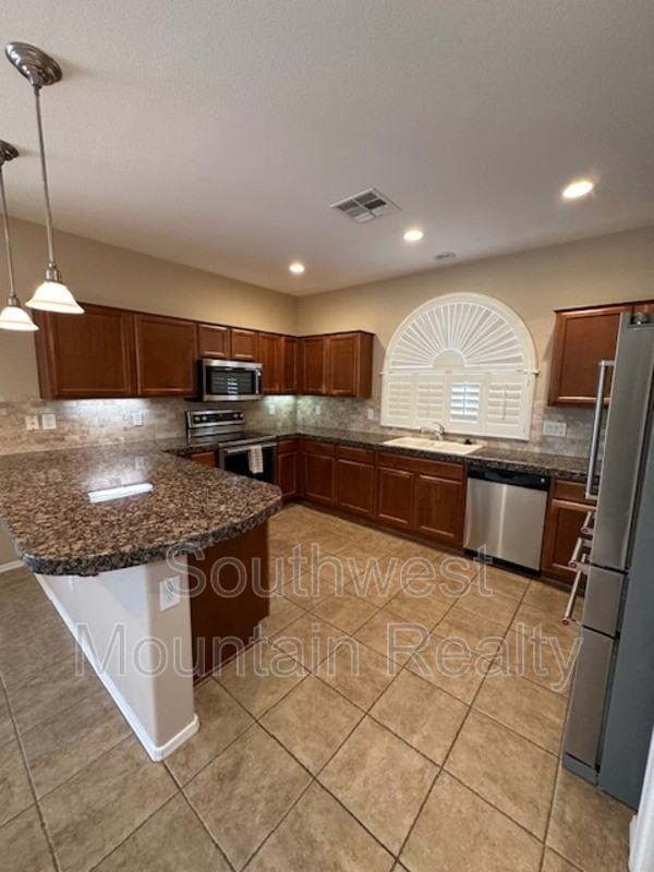 4245 E Ficus Way - Photo 7 of 50