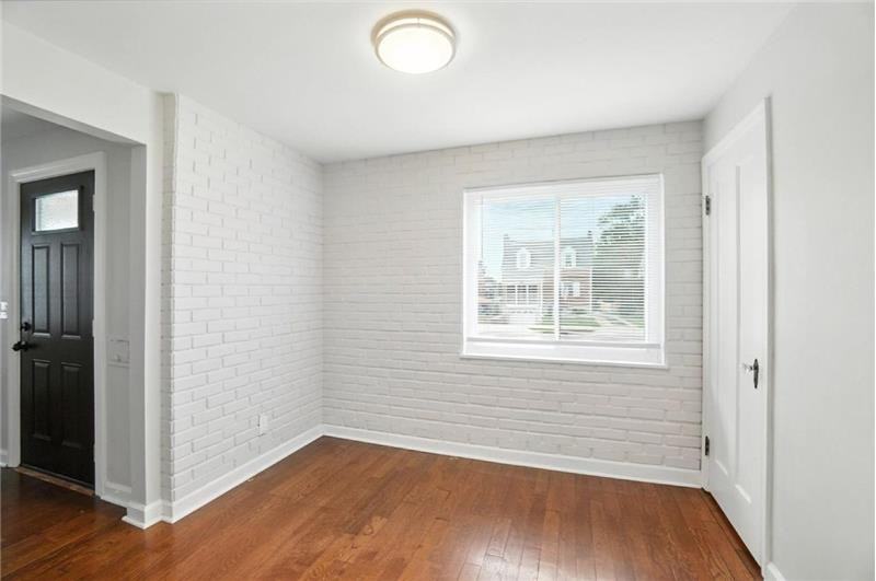 4123 Saint Johns Ter - Photo 5 of 23