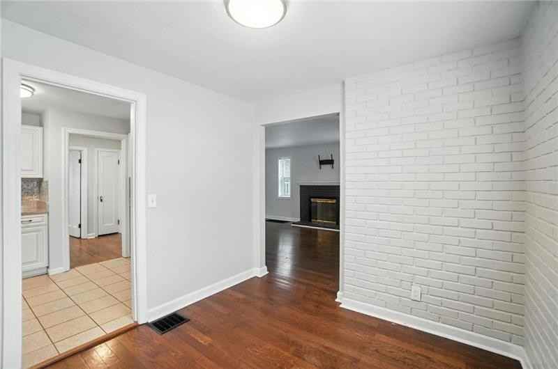 4123 Saint Johns Ter - Photo 7 of 23