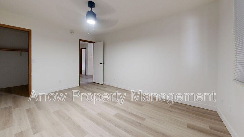 203 E Arbor Ave - Photo 5 of 9