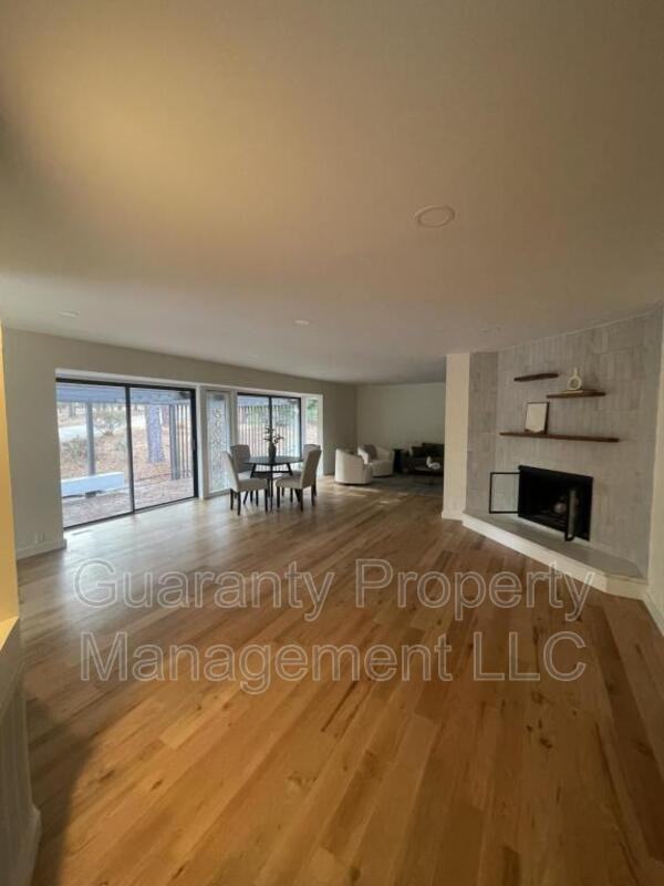 475 Saint Andrews Dr - Photo 2 of 15