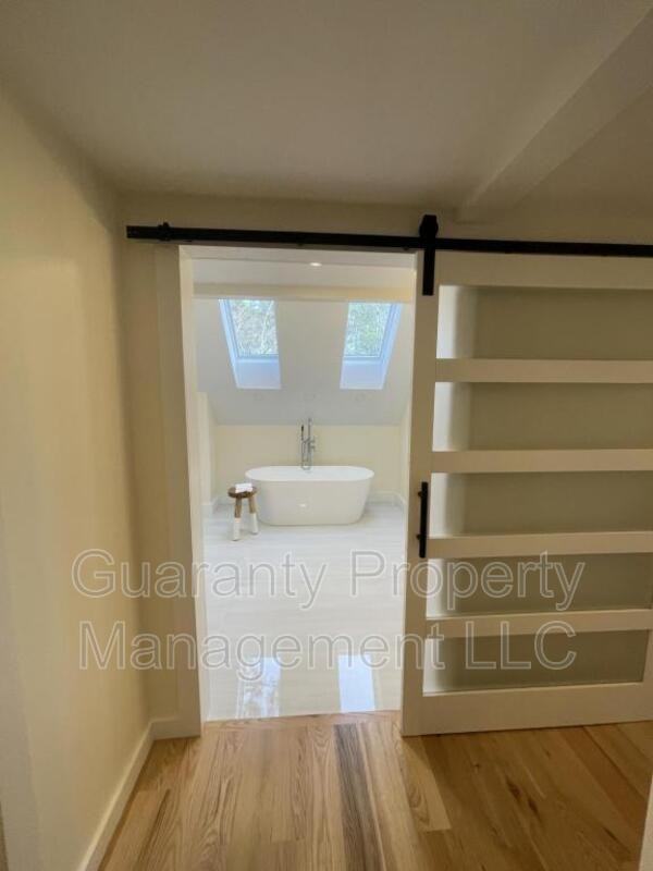 475 Saint Andrews Dr - Photo 4 of 15