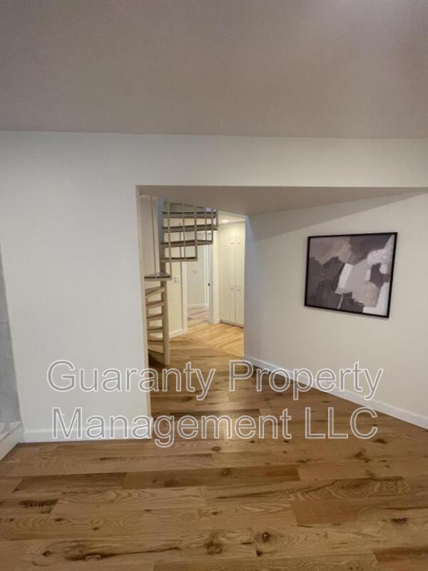 475 Saint Andrews Dr - Photo 5 of 15