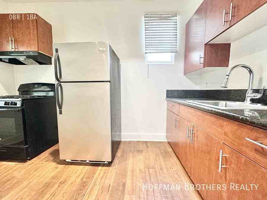 430 Union Property - Photo 2 of 4