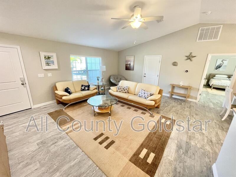 6253 Magee St - Photo 5 of 22