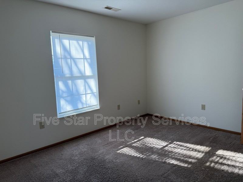 799 Titan Ct #770 - Photo 4 of 5