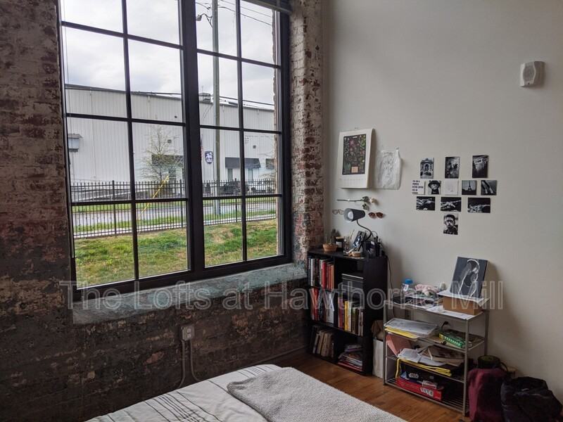 1101 Hawthorne Ln #247 - Photo 6 of 8