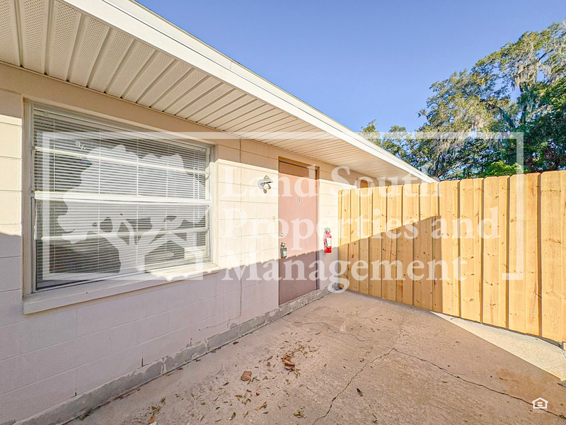 817 W Carole St #9 - Photo 2 of 11