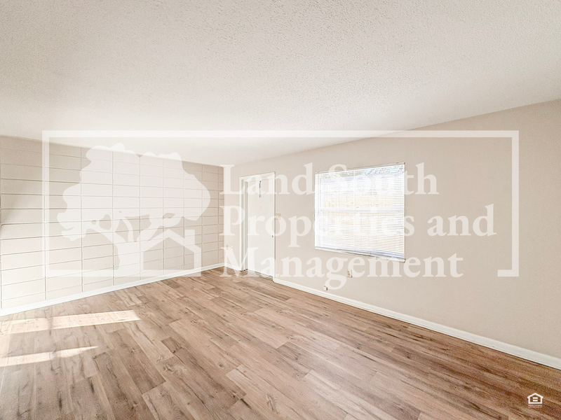 817 W Carole St #9 - Photo 4 of 11